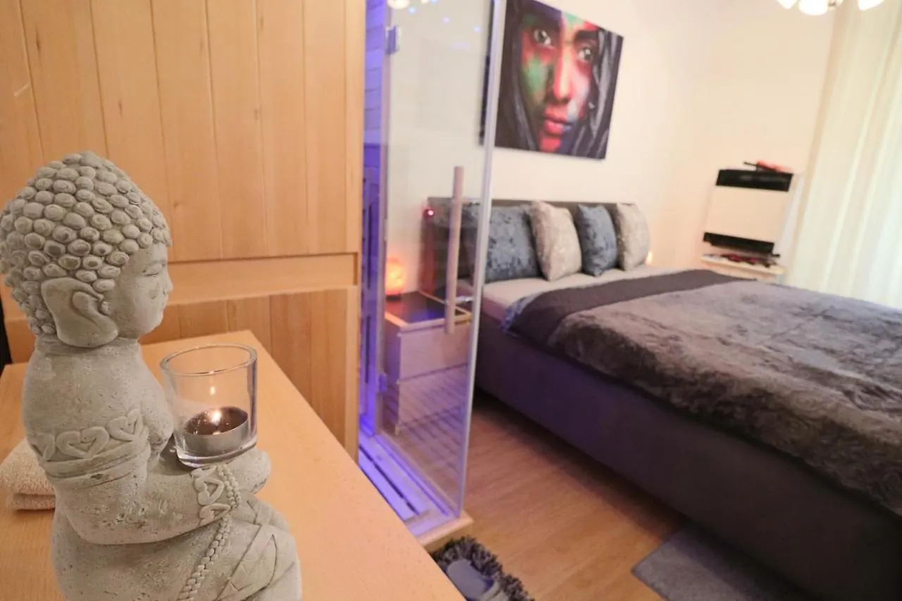 Apartment Relax Strasnice: With Private Infra-Sauna ! Prague Czech Republic